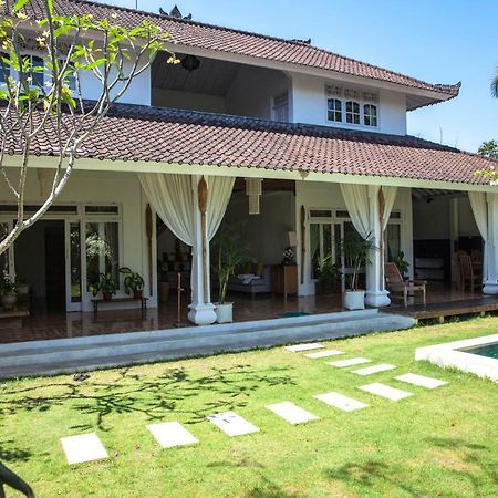 Villa Jalun Seminyak  Luaran gambar