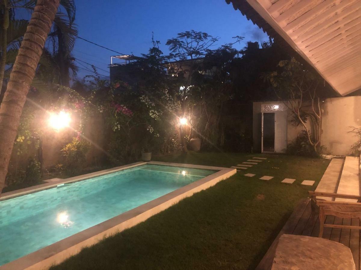 Villa Jalun Seminyak  Luaran gambar