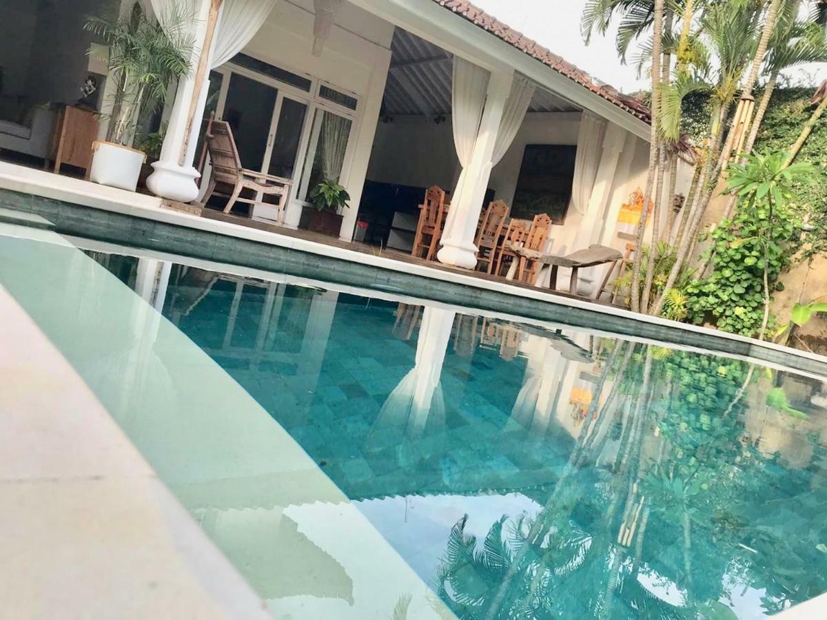 Villa Jalun Seminyak  Luaran gambar