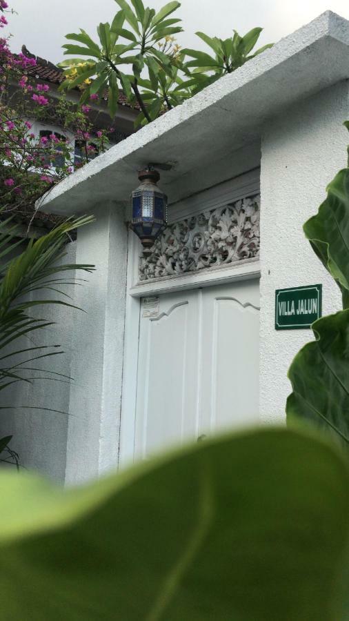 Villa Jalun Seminyak  Luaran gambar